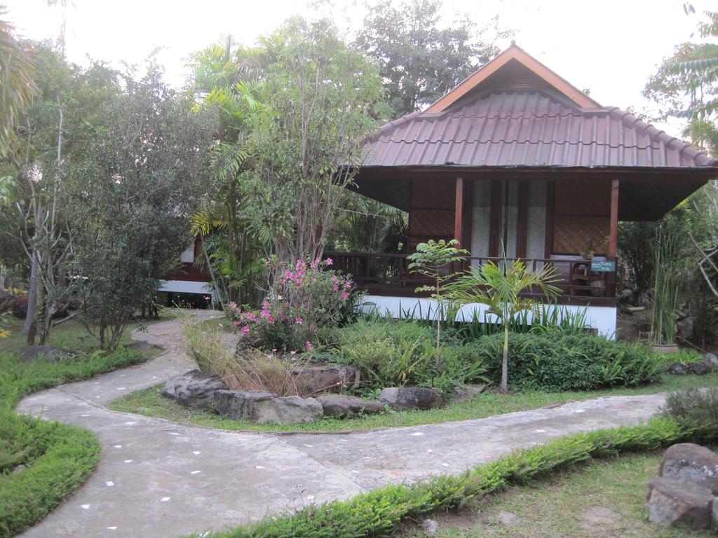 Le Mont Resort Pai Esterno foto
