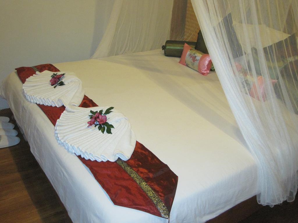 Le Mont Resort Pai Esterno foto