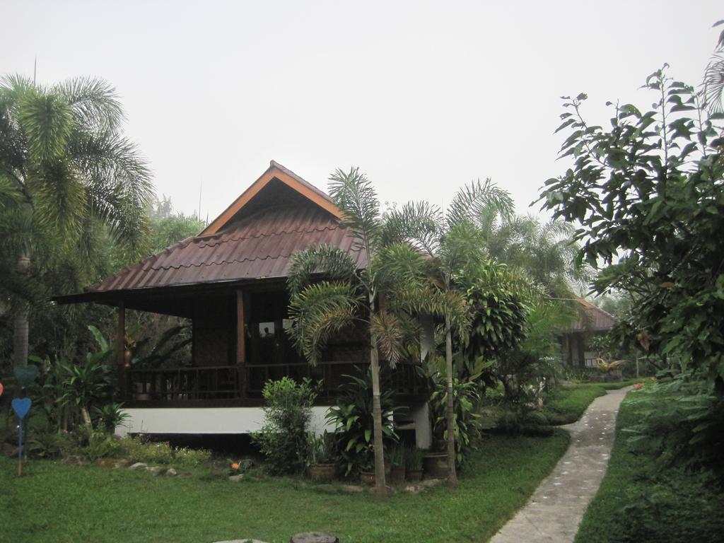 Le Mont Resort Pai Esterno foto