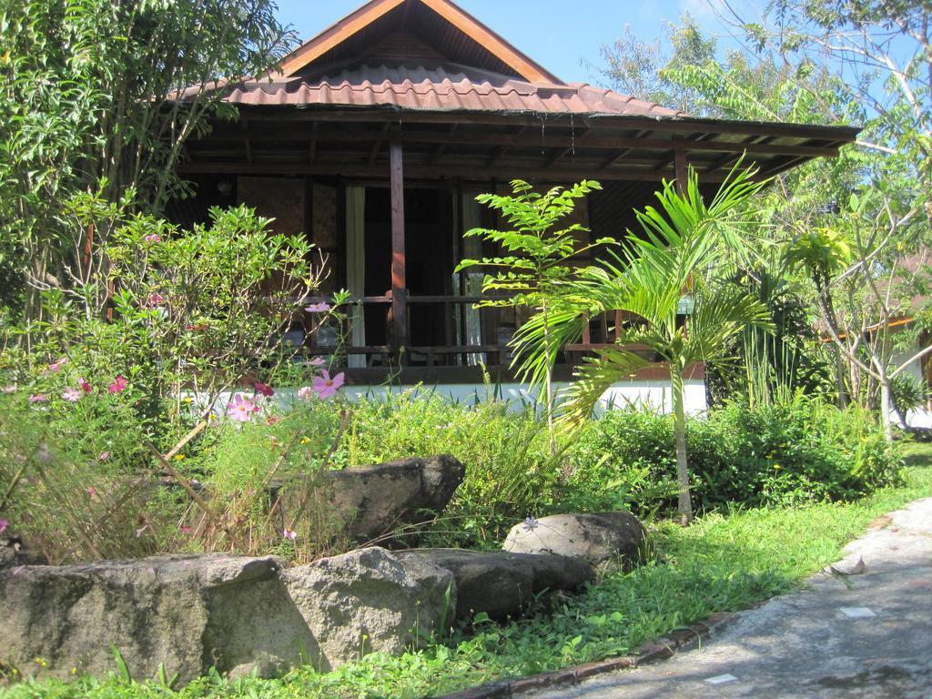 Le Mont Resort Pai Esterno foto