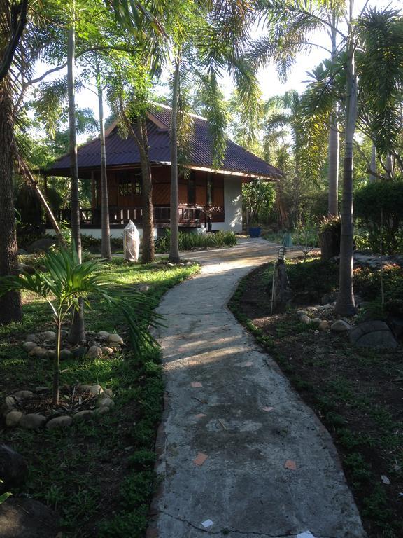 Le Mont Resort Pai Esterno foto