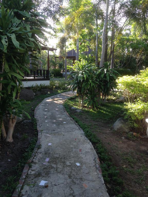 Le Mont Resort Pai Esterno foto